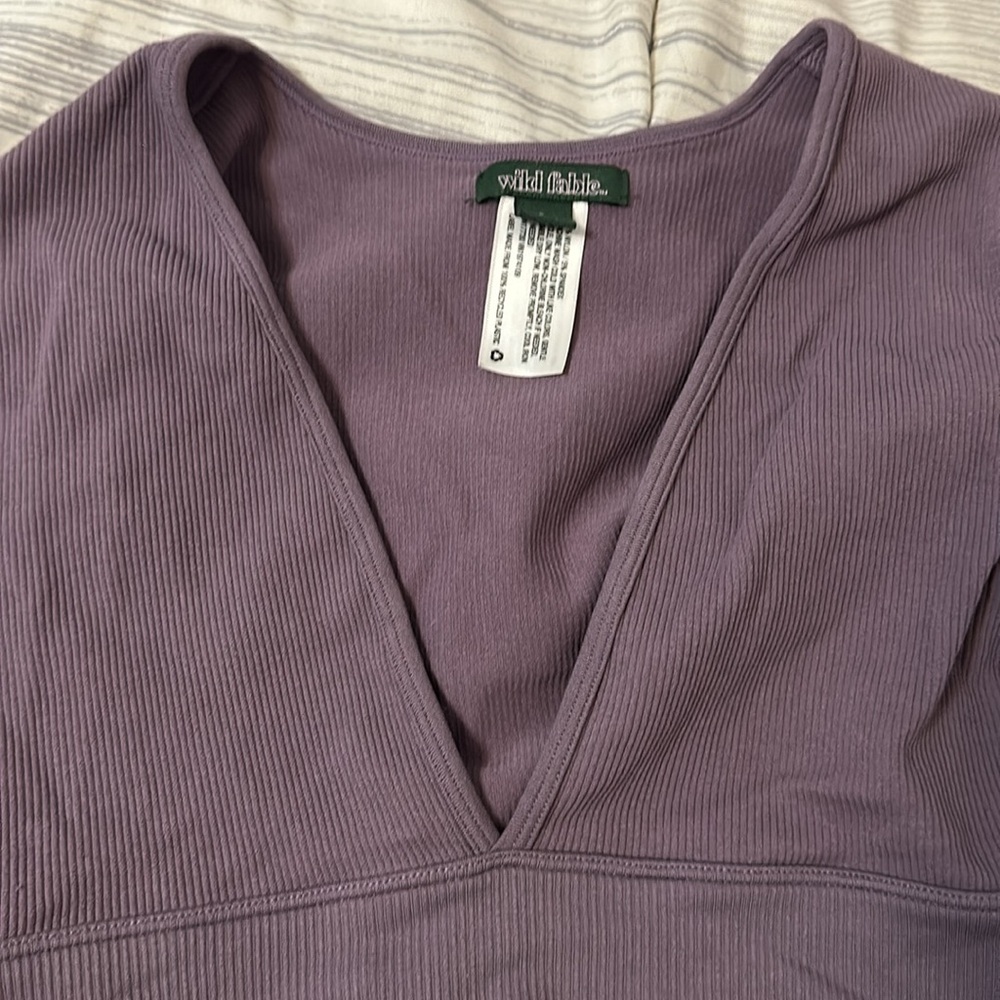 Wild Fable Cropped Gym Top - Picture 2 of 3